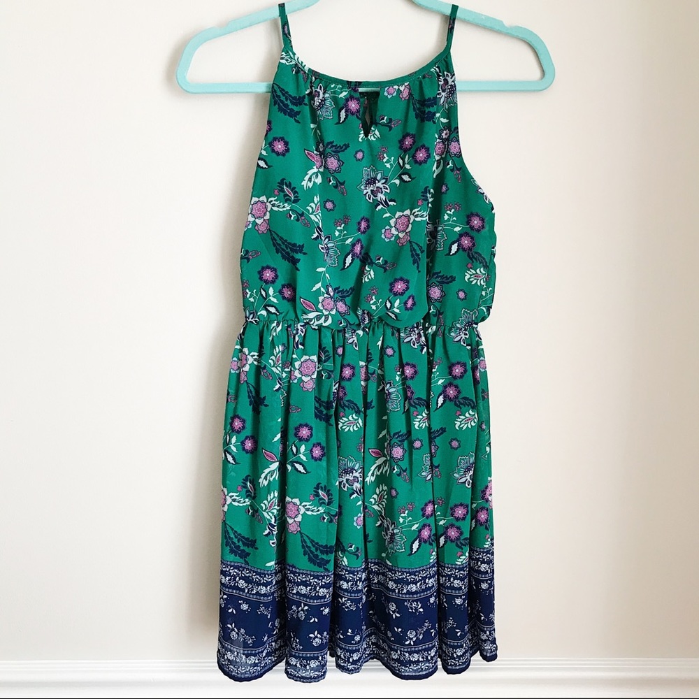 Francesca’s Keyhole Neck Floral A-Line Dress